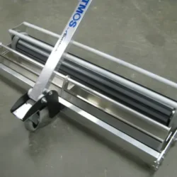 Largeur de balayage de 52% et 3 roues permettant une stabilité et une rotation facile.