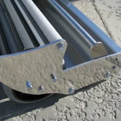 Le cadre de l'Atmos est en aluminium