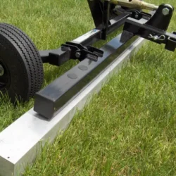 La série Hog avec une largeur de balayage de 60 pouces.