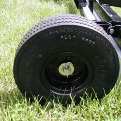 Pneus à l'épreuve des crevaisons.