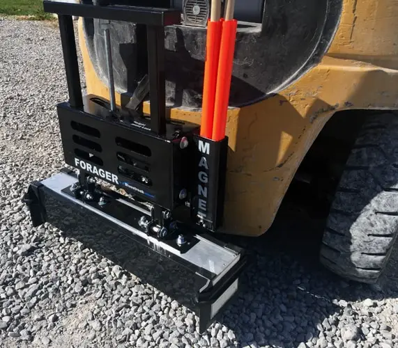 bluestreak equipment forager 26 pin mounted forklift magnetic sweeper