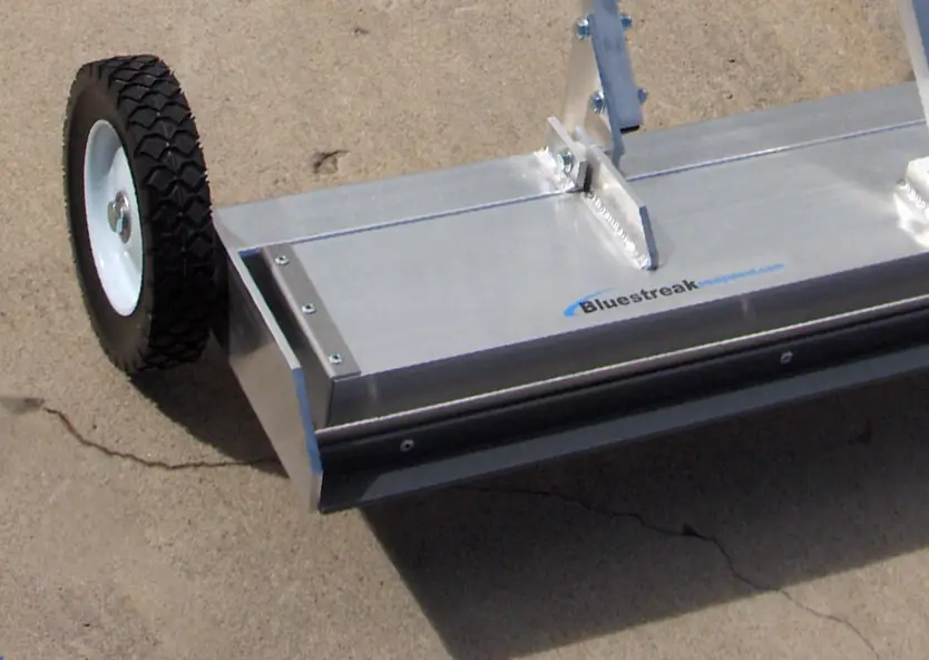 bora 37 magnetic sweeper flat surfaces