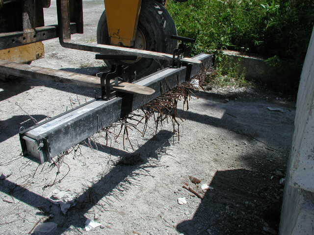 wrasse-fork-mounted-magnetic-sweeper-bluestreak-equipment-concrete-site-2