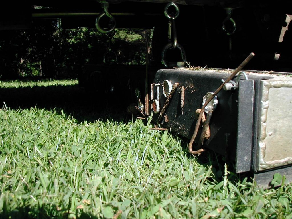 wrasse-magnetic-sweeper-lawnmower-attachment-bluestreak-equipment-closeup