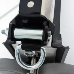 Des rouleaux sont utilisés pour faciliter le réglage de la hauteur.