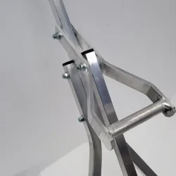 Debris Release Handle