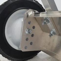 7 wheel bolt setting to control the height of the sweeper