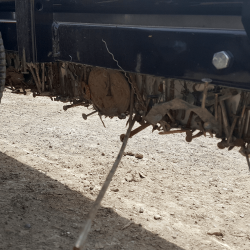 Yak front mount UTV magnetic sweeper wrap around feature holds onto debris to prevent being wiped off