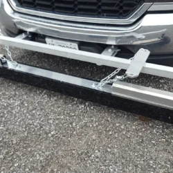 Khamsin hanging magnet