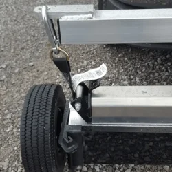 Khamsin magnetic sweeper actuator raises and lowers magnet