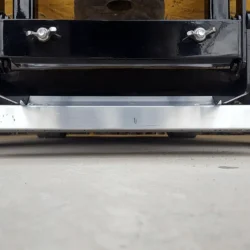 NAOS forklift magnet positioned under counterweight
