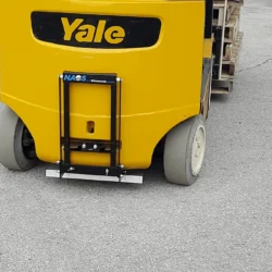 NAOS series forklift magnet