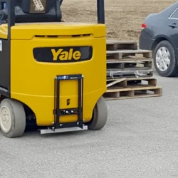 Pin mount forklift magnet