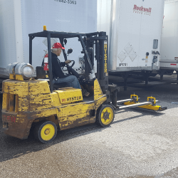 OBLAST forklift magnetic sweeper for trucking facilities