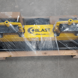 OBLAST magnetic sweeper LTL packaging - step 2