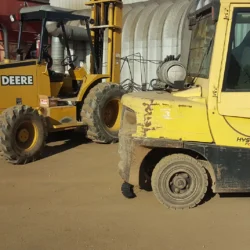 Aimant suspendu pour chariot élévateur Nomic par Bluestreak Equipment