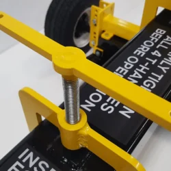 Upland T-handle to clamp onto forklift forks