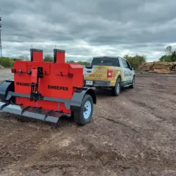 Fast magnetic sweeper for large properties by bluestreak equipment