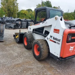 Aimant Ocicat pour skidsteer et bobcat