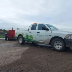 Towable magnetic bar spring tooth