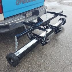 Hitch mounted magnetic sweeper pickup magnet