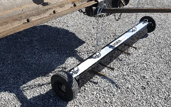 Eiger Hanging Magnet with Spike Debris