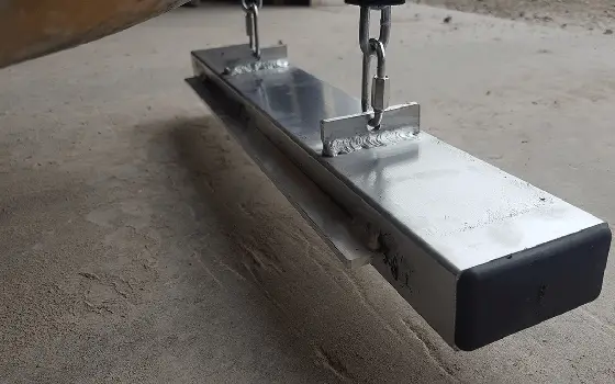 Kursk Rear Mounting Magnet