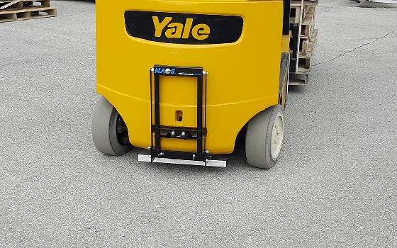 Naos Magnetic Sweeper , Rear Mounting
