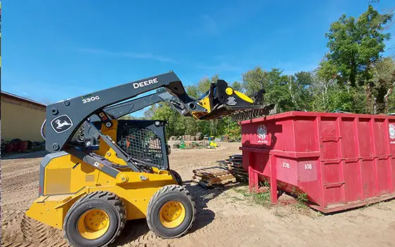 Ocicat magnet dumping metal debris