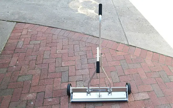 Ecko Magnetic Sweeper