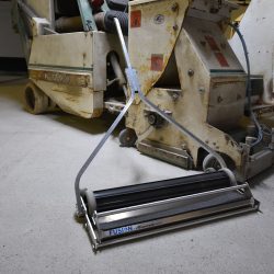 Fusion shotblaster magnetic sweeper