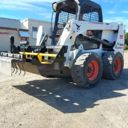 Balayeuse magn&eacute;tique Bobcat par bluestreak Equipment