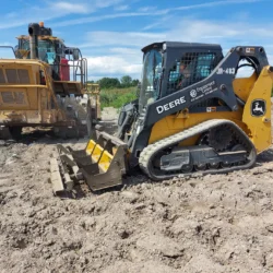 D&eacute;charge Chargeur &agrave; chenilles balayeuse magn&eacute;tique