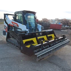 Soporte universal de placa de acoplamiento rápido para minicargadora en Bobcat con Sokoke