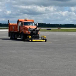 Aimant FOD pour aéroport par Bluestreak Equipment