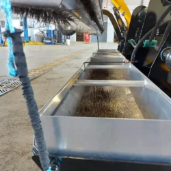 Balayeuse magnétique Baffin à bord des bacs à débris