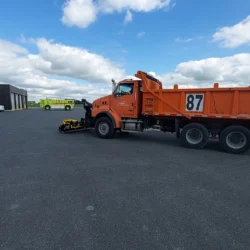 Balai de piste Baffin FOD