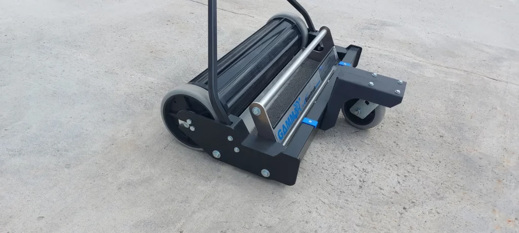 Ceramic Powered Continuous Discharge Magnetic Sweeper for Shot Blasting