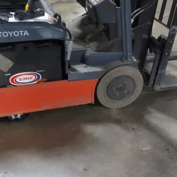 Vigilant Indoor Forklift Magnetic Sweeper