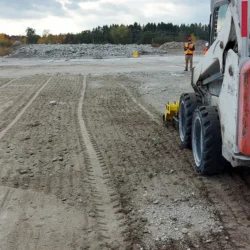 Land Grooming Debris Digging Rake on Sunda Magnet