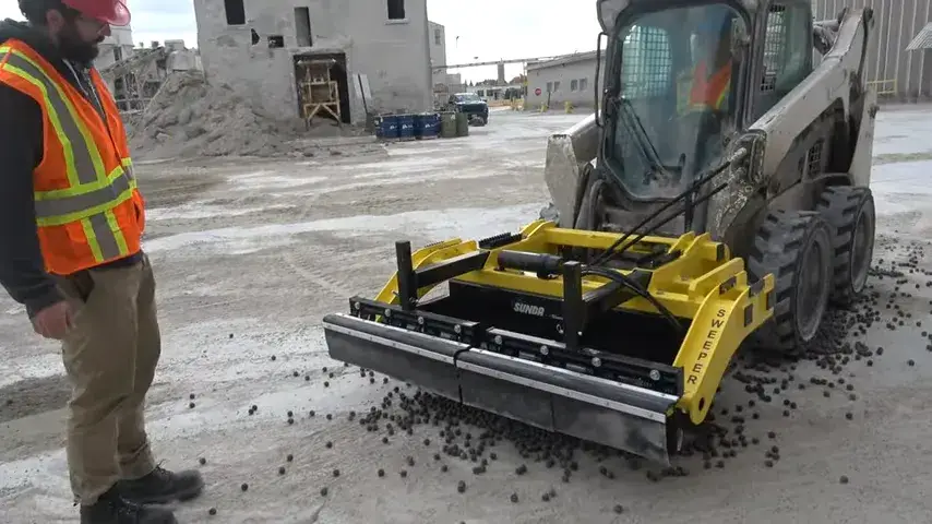 Sunda Ball Mill Abrasive Cleanup Magnet for Skidsteers Debris Digging Rake Demo