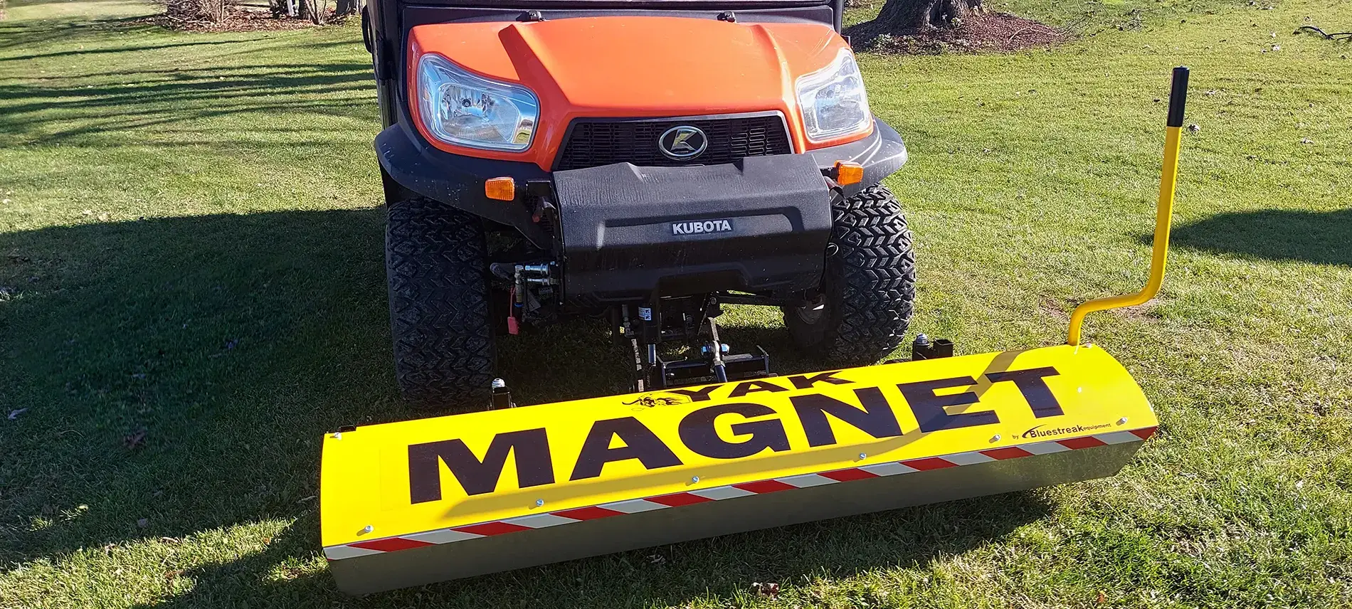 タク屋 Kubota Snowplow Mount Yak Adapter - Bluestreak Equipment