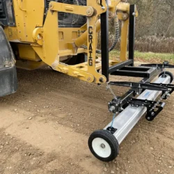 Balai magnétique Erebus Grader sur support personnalisé avec support de suspension D