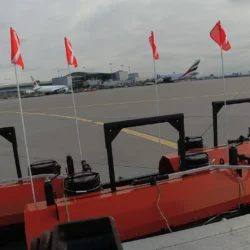 Airport Apron Cleaning Magnetic Sweeper