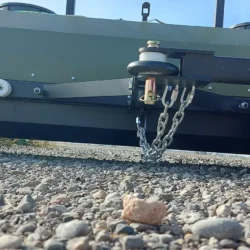 Seeker Airport Magnet View of Stainless Debris Pan