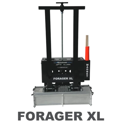  Forager XL 31 magnetic sweeper (w/ standard Quick Clean Off Sleeve)
