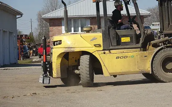 Height Adjustable Forklift Rear Pin Mounted Magnet