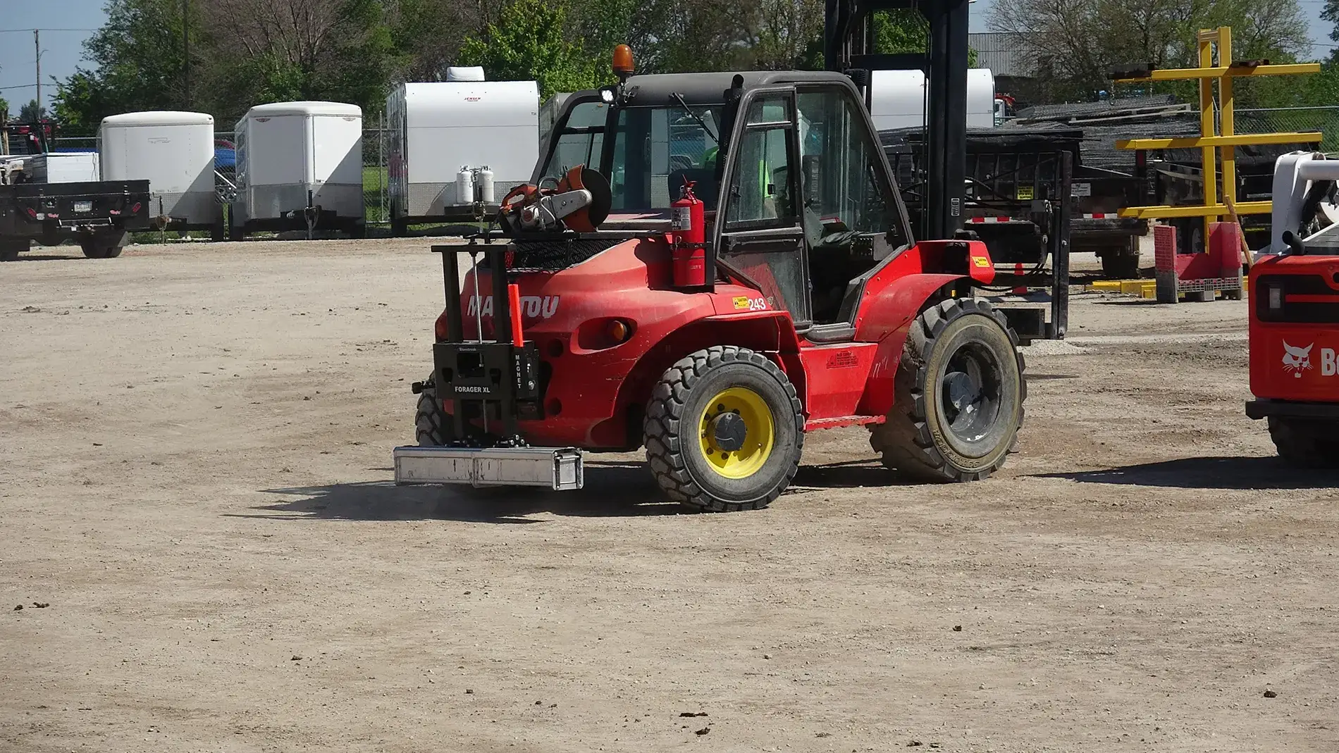 Rear Mounted Forklift Magnet for Heavy Use