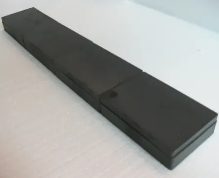 Bora 25 pièces m2 - aimant